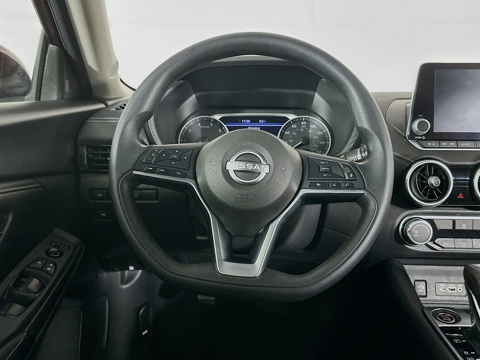 Used 2024 Nissan Sentra SV image 17