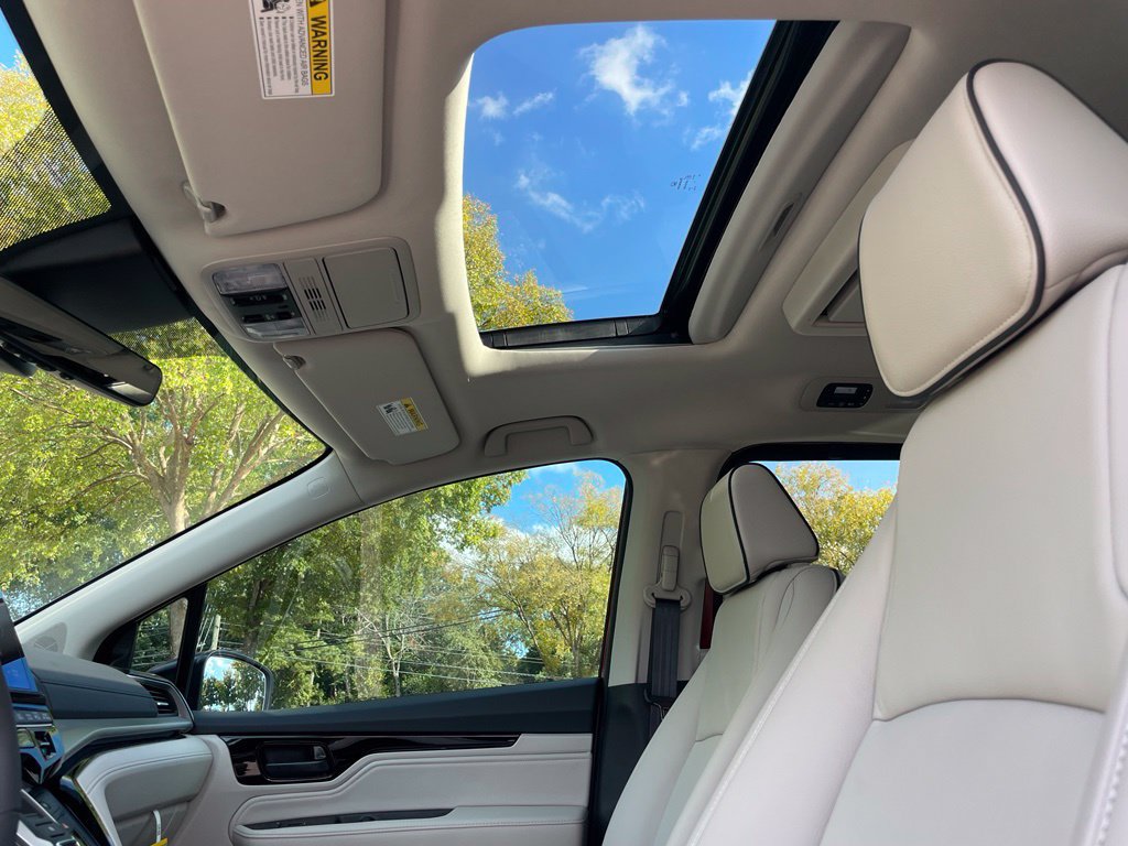 New 2027 Honda Odyssey Touring image 29