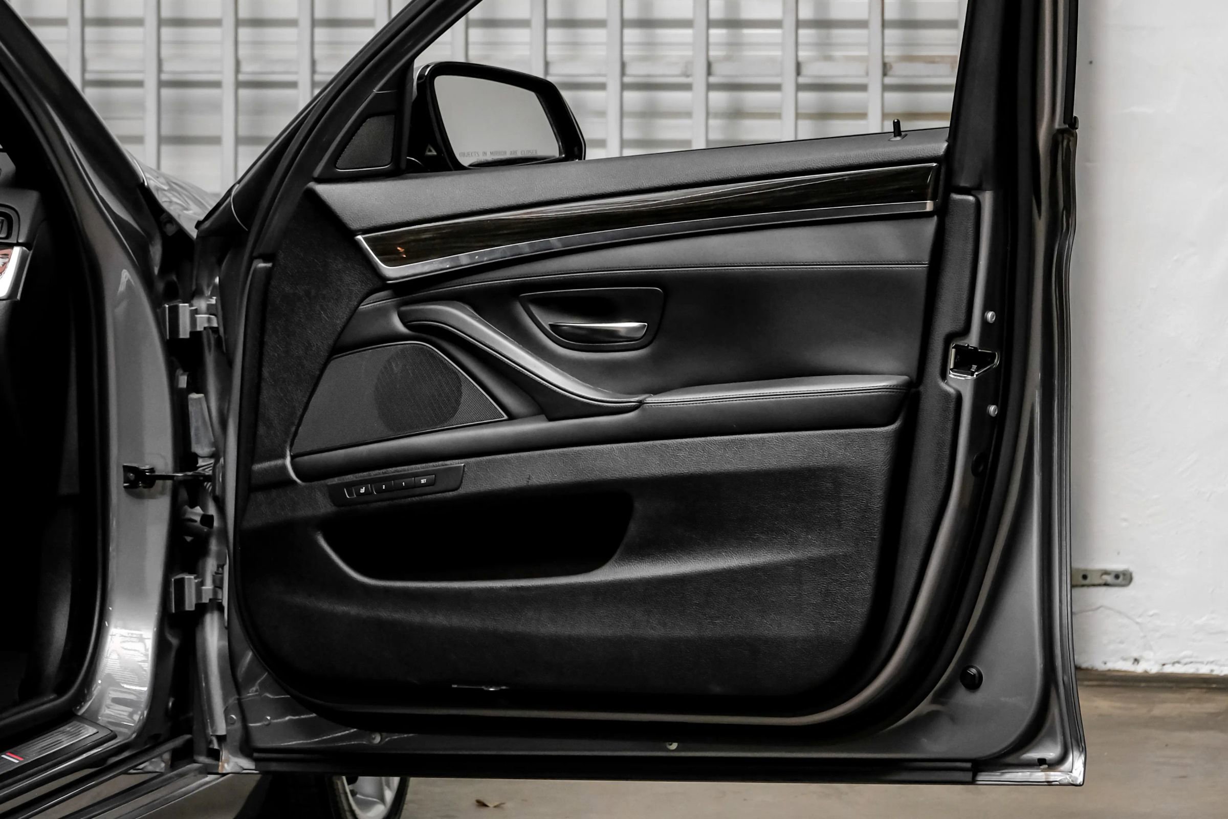 Used 2016 BMW 535i Sedan image 42