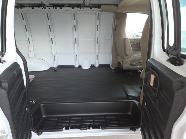 New 2025 Chevrolet Express 2500 w/ Driver Convenience Package image 18