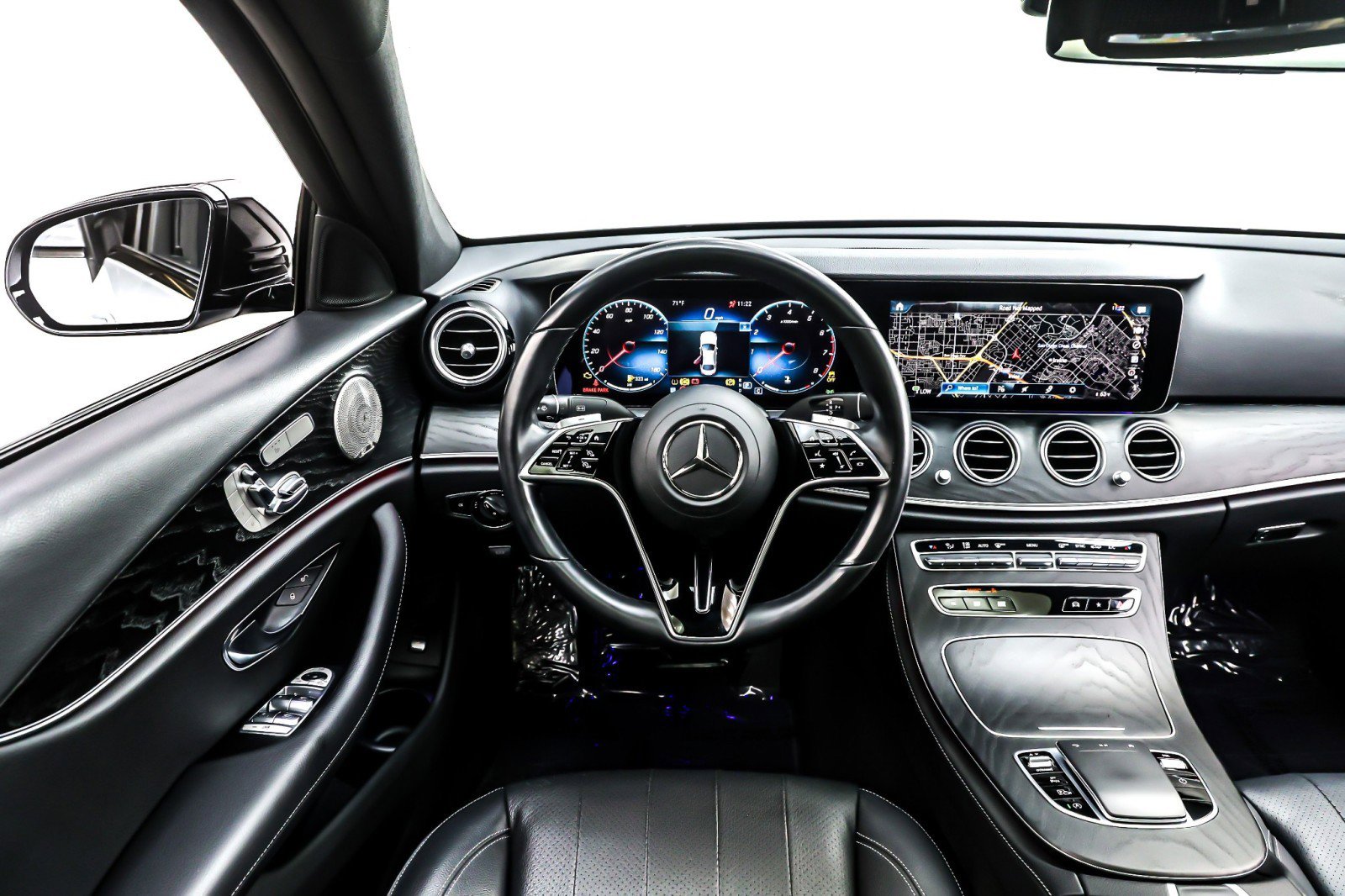 Used 2022 Mercedes-Benz E 350 Sedan image 5