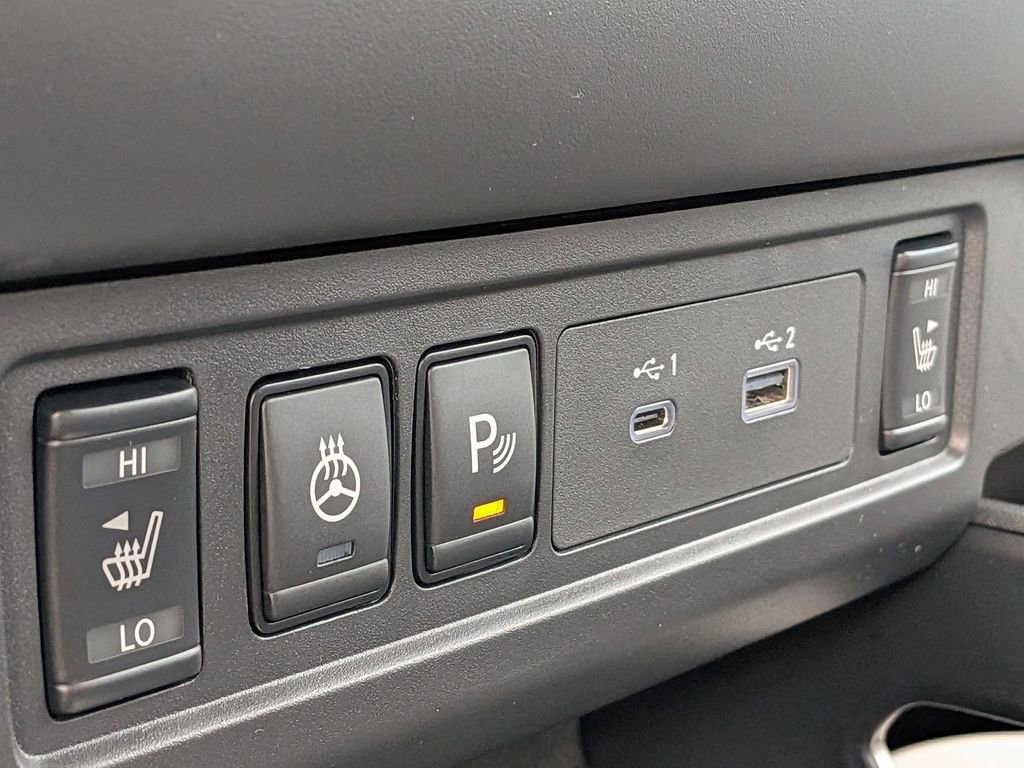 New 2026 Nissan Frontier SV w/ All-Weather Content Package AWD/4WD image 18