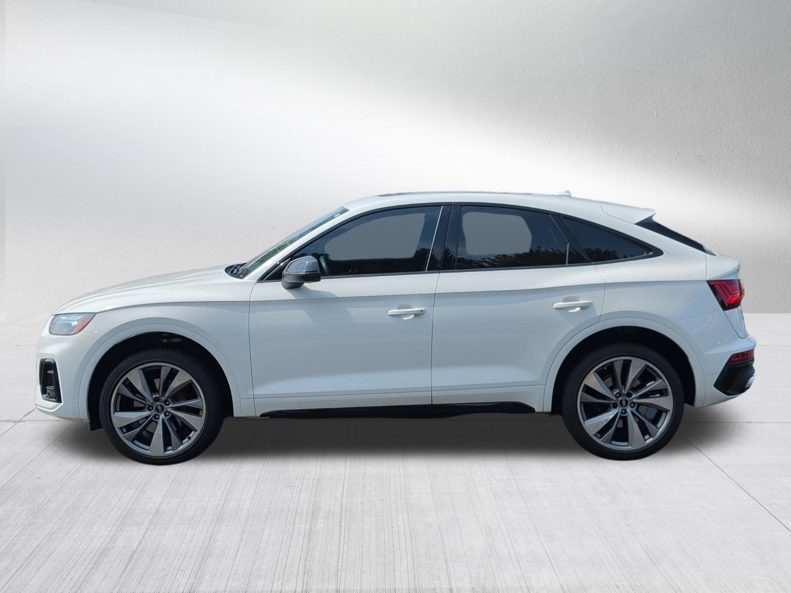 Used 2024 Audi SQ5 Premium Plus w/ Premium Plus Package AWD/4WD image 4