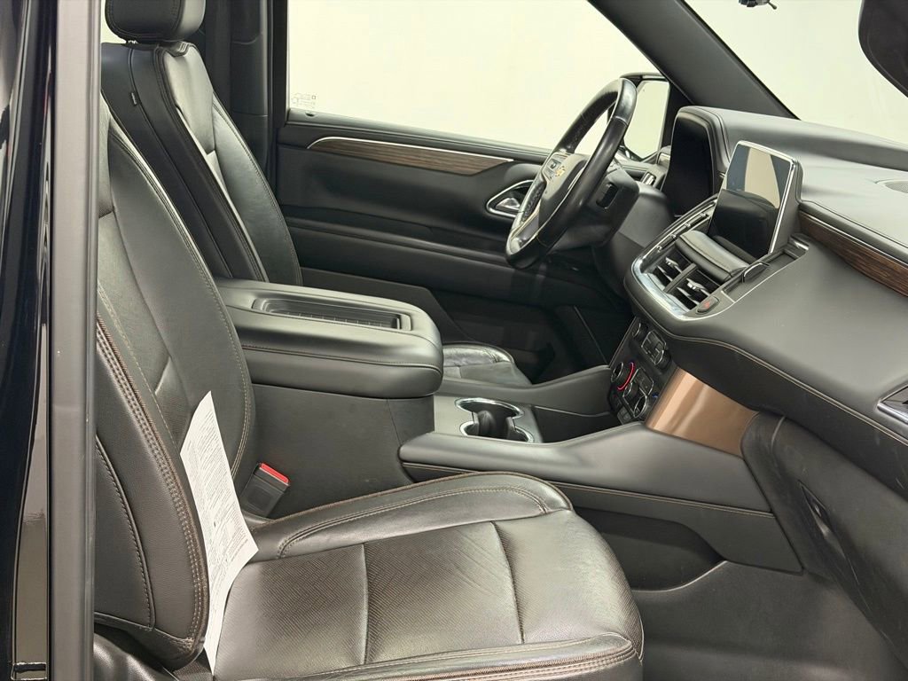 Used 2021 Chevrolet Tahoe High Country w/ Premium Package image 26