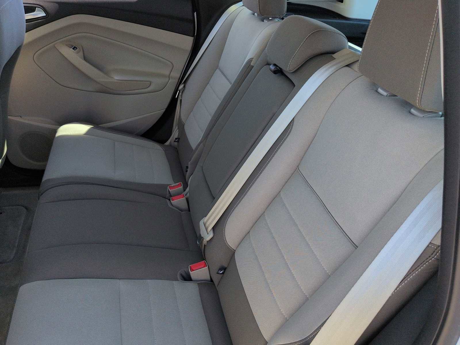 Used 2013 Ford C-MAX SE FWD image 21