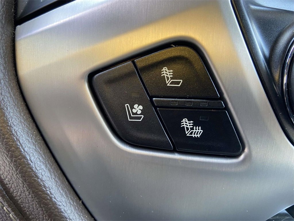 Used 2018 GMC Sierra 1500 SLT image 28