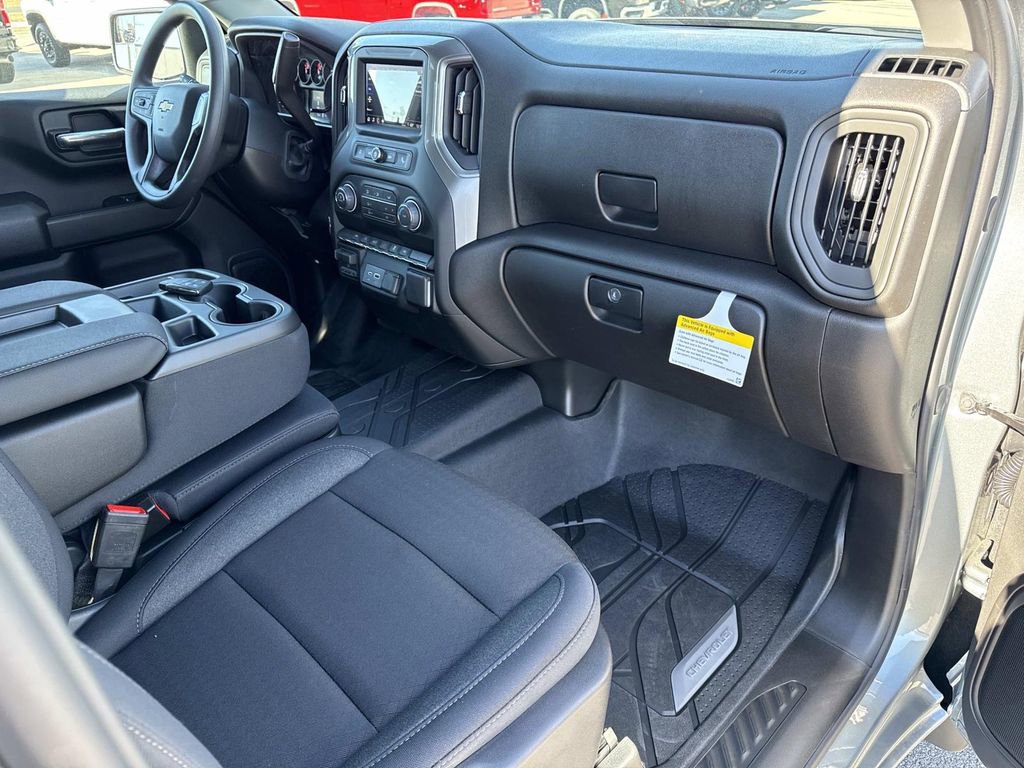 New 2026 Chevrolet Silverado 1500 Custom image 25