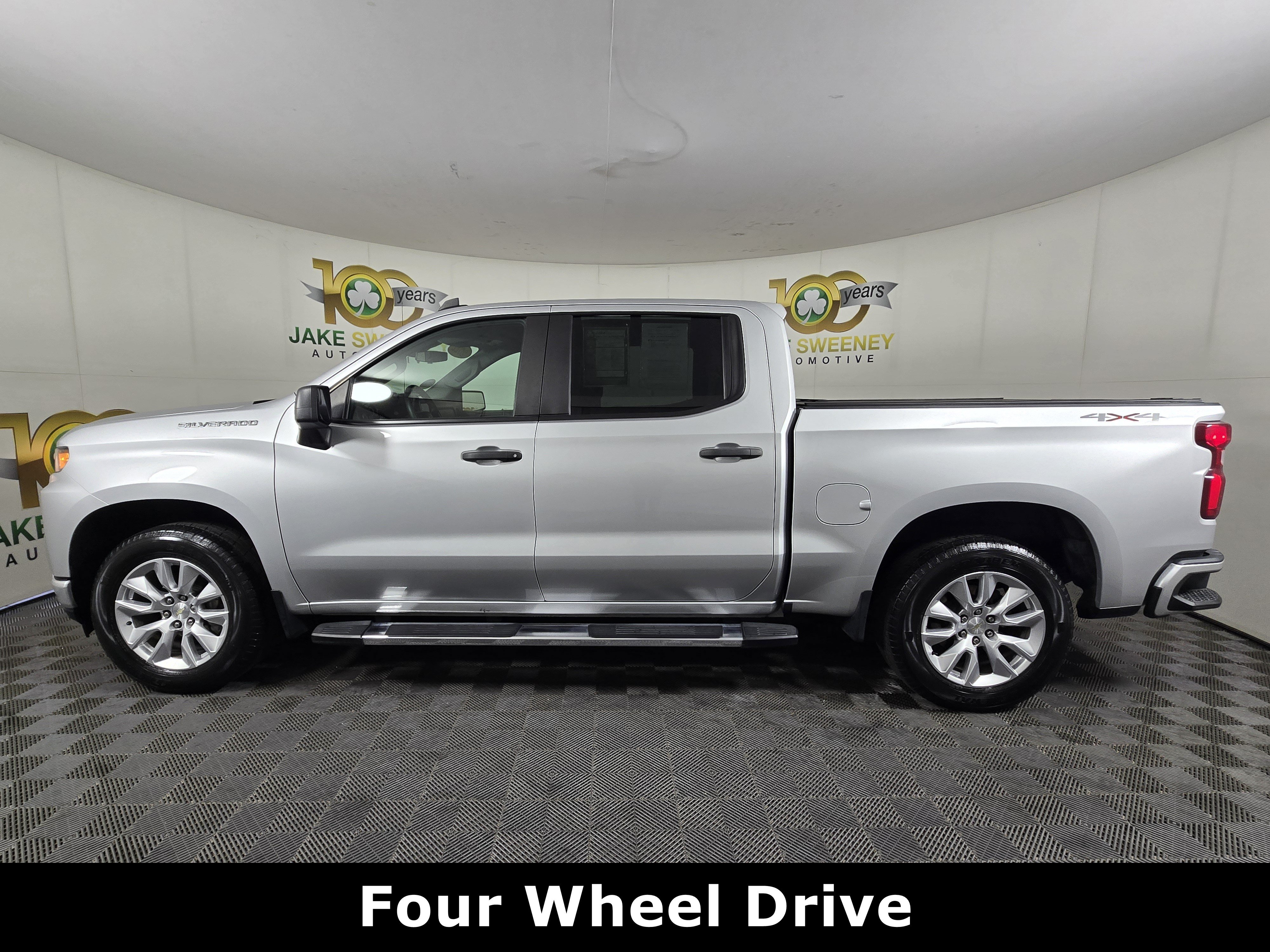 Certified 2022 Chevrolet Silverado 1500 Custom w/ Safety Confidence Package AWD/4WD image 4
