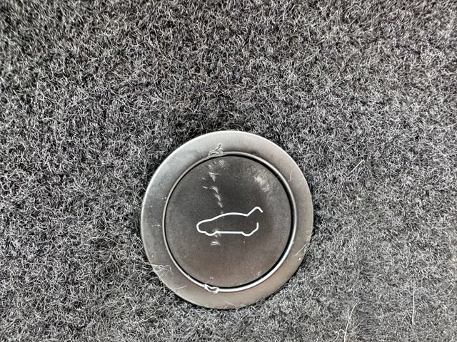Used 2021 Tesla Model S Plaid AWD/4WD image 13