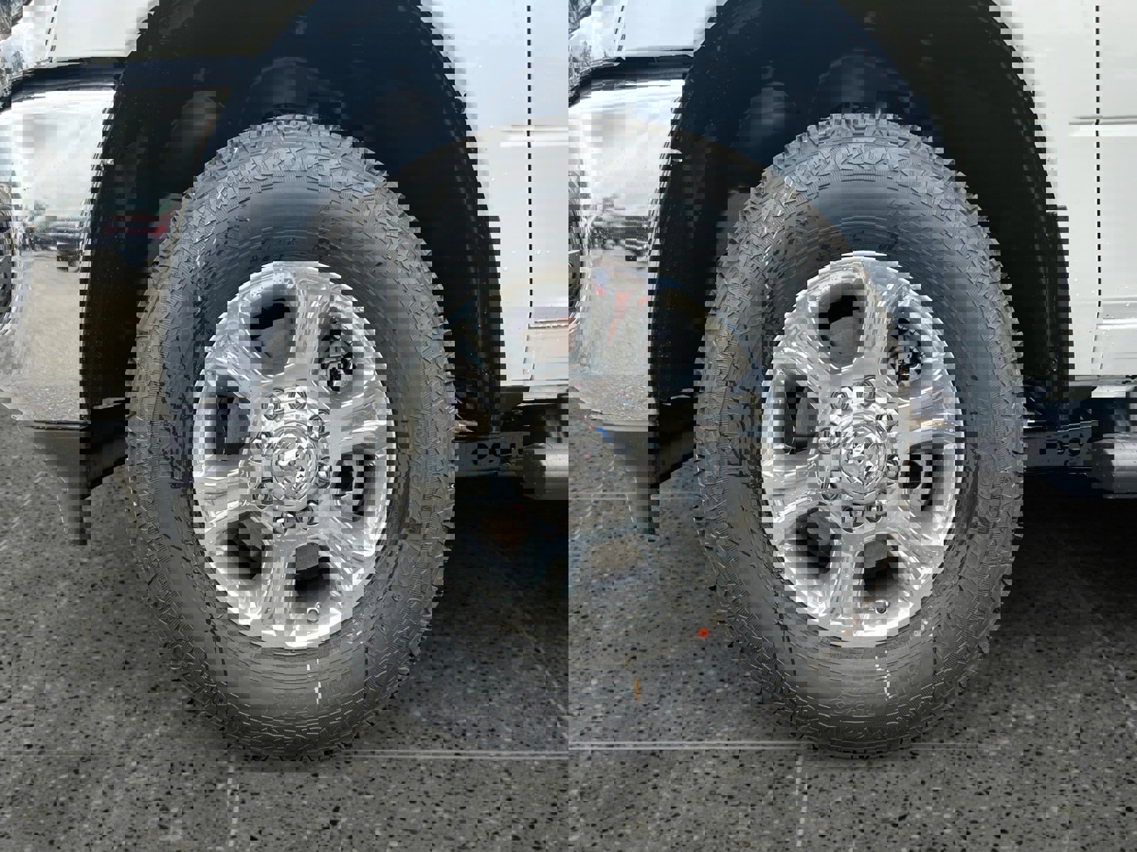 New 2026 RAM 3500 Big Horn AWD/4WD image 14