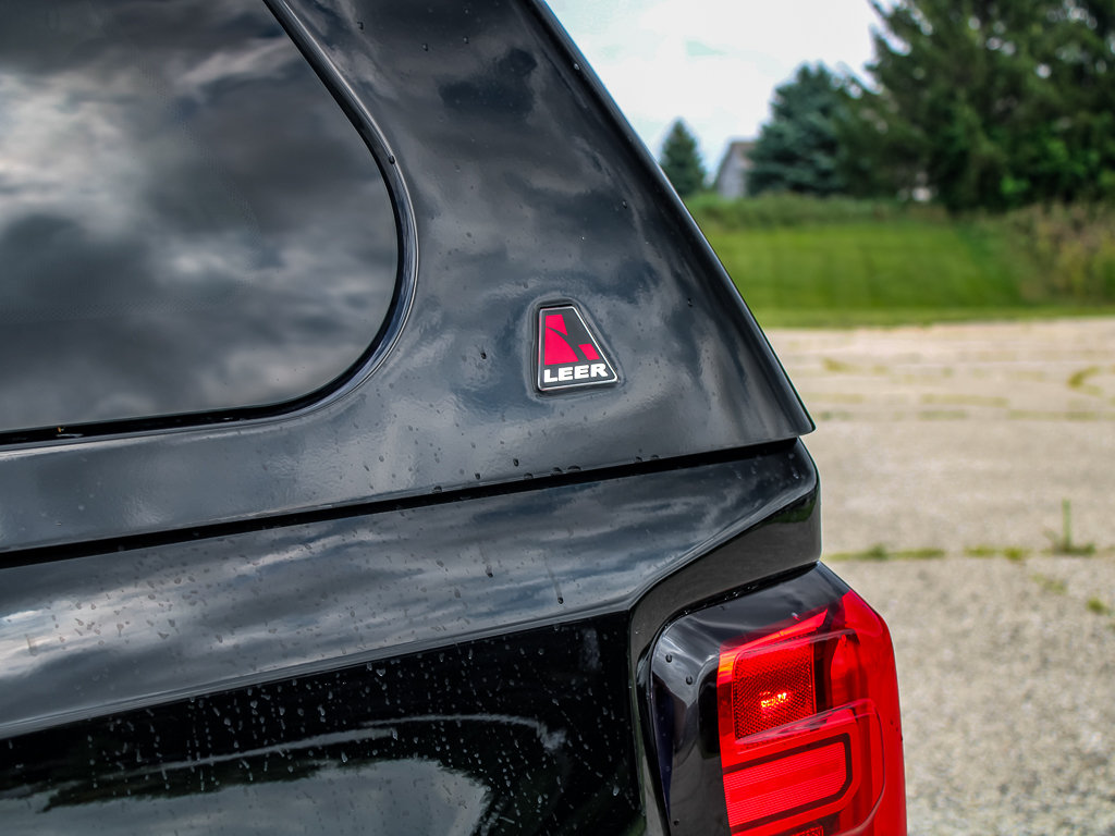 Used 2021 GMC Sierra 1500 AT4 AWD/4WD image 16