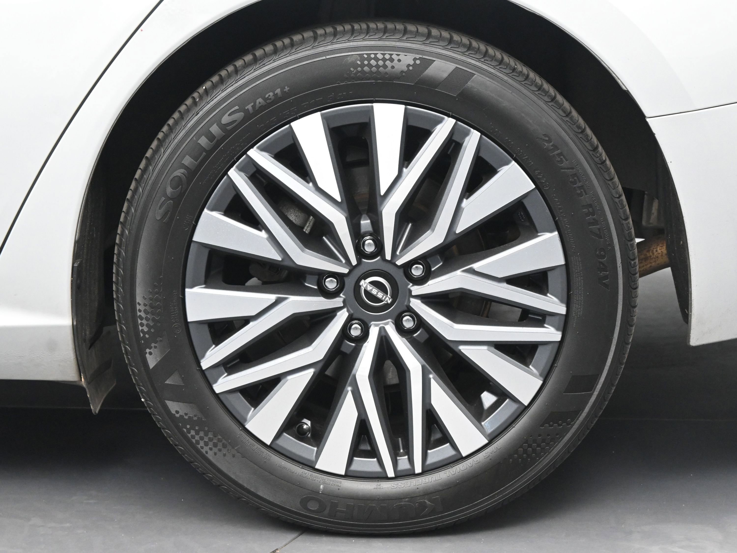 Certified 2024 Nissan Altima 2.5 SV image 20