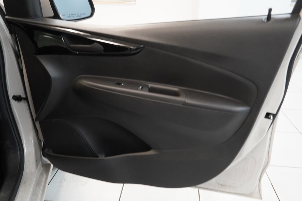 Used 2020 Chevrolet Spark LT FWD image 30