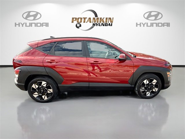Used 2024 Hyundai Kona SEL image 4