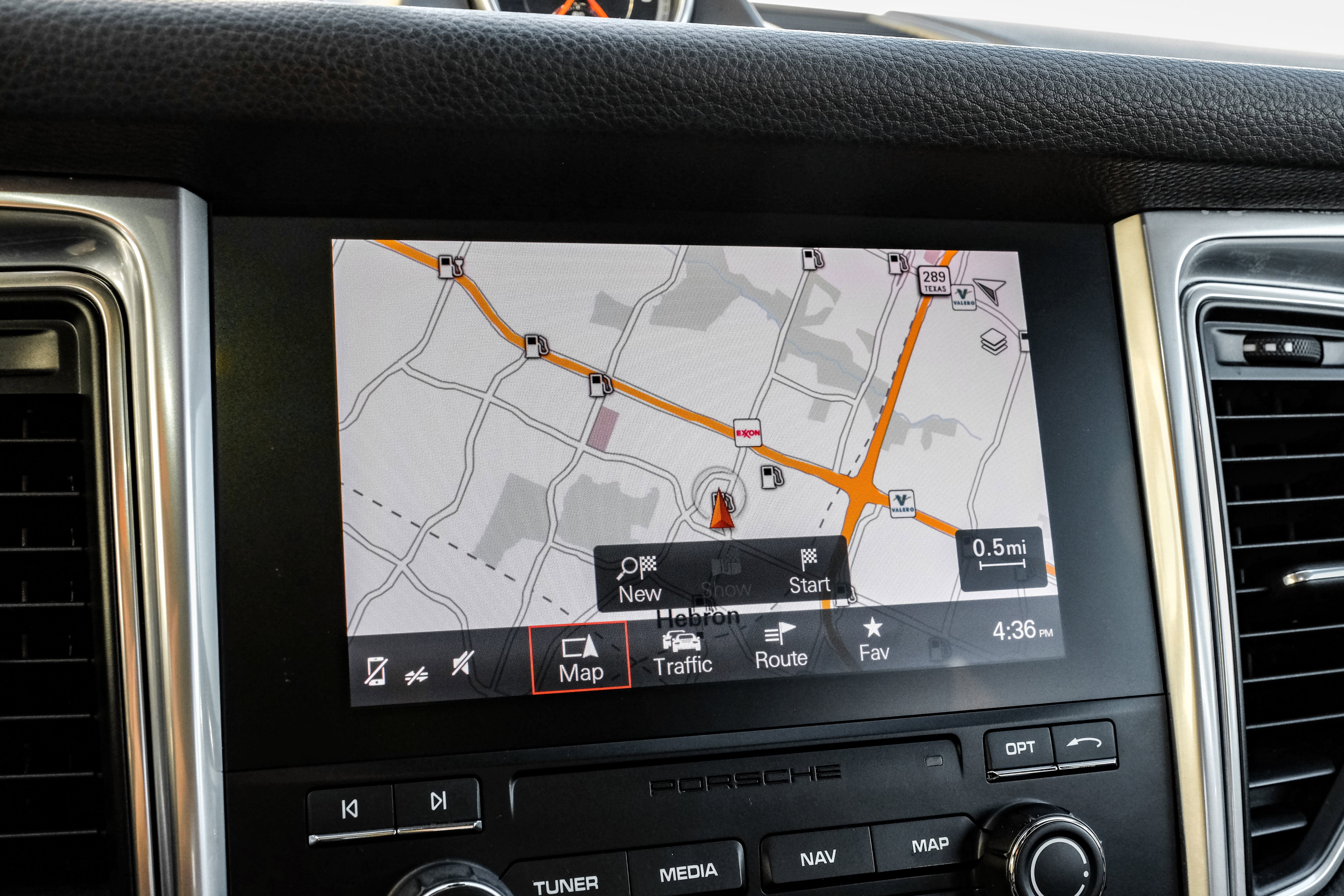 Used 2017 Porsche Macan S image 21