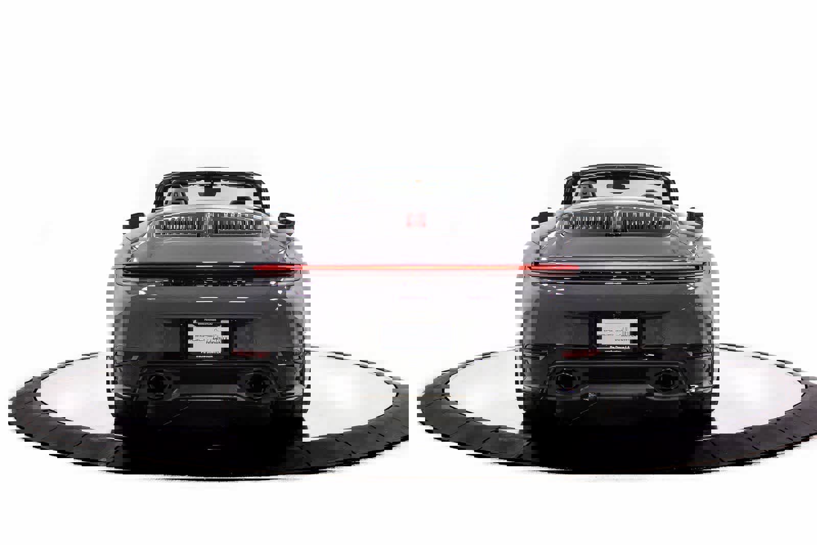 Certified 2025 Porsche 911 Carrera image 6