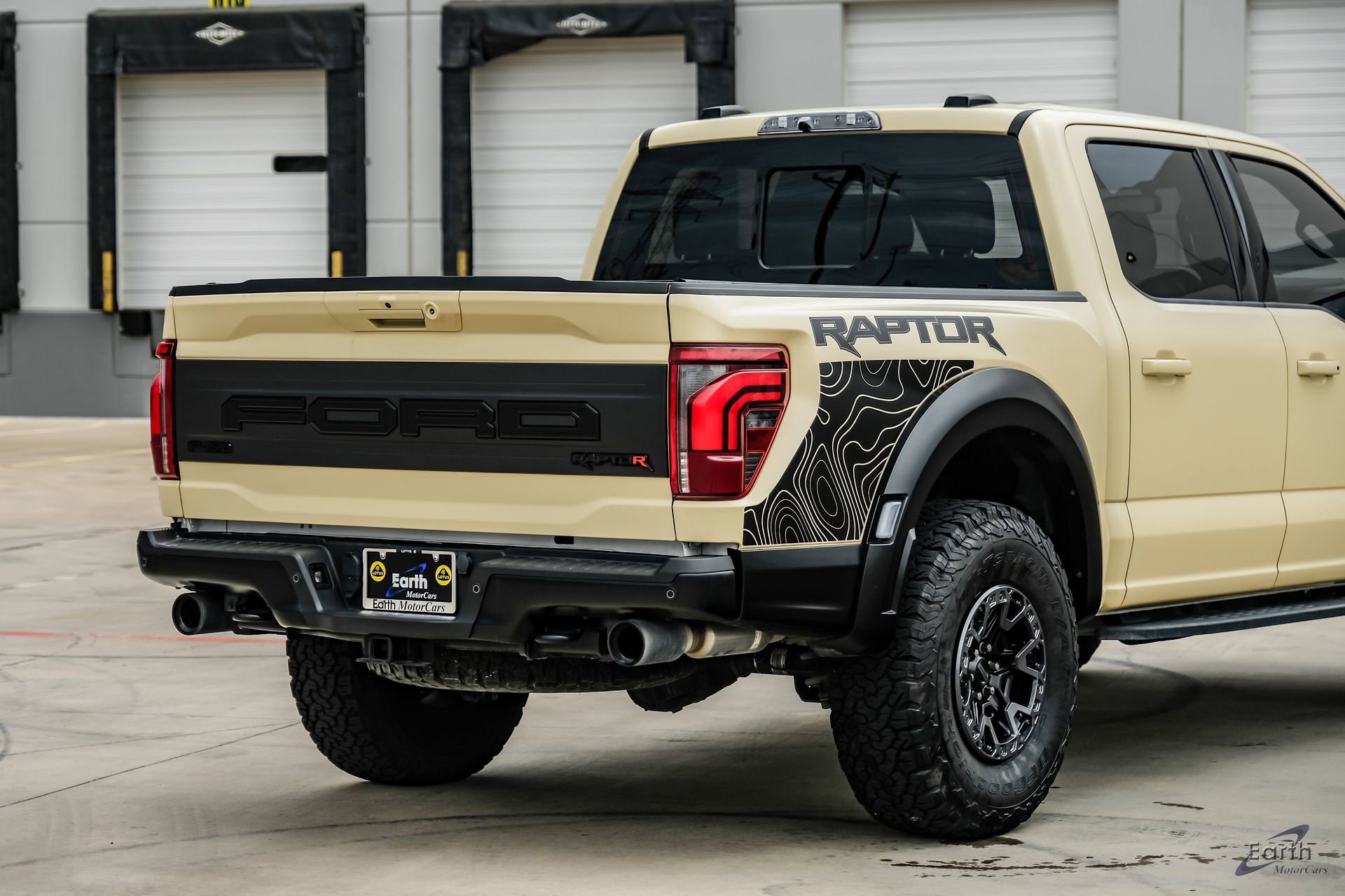 Used 2024 Ford F150 Raptor w/ Equipment Group 803A Raptor R AWD/4WD image 18