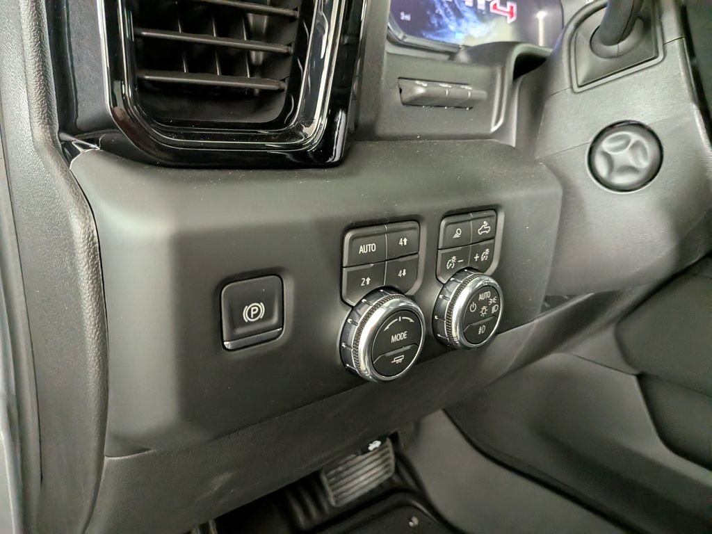 New 2026 GMC Sierra 1500 AT4 w/ AT4 Premium Package AWD/4WD image 17