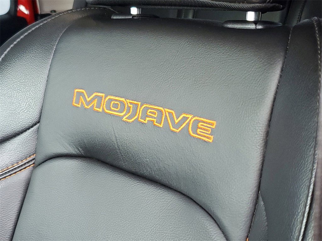 Used 2020 Jeep Gladiator Mojave image 21