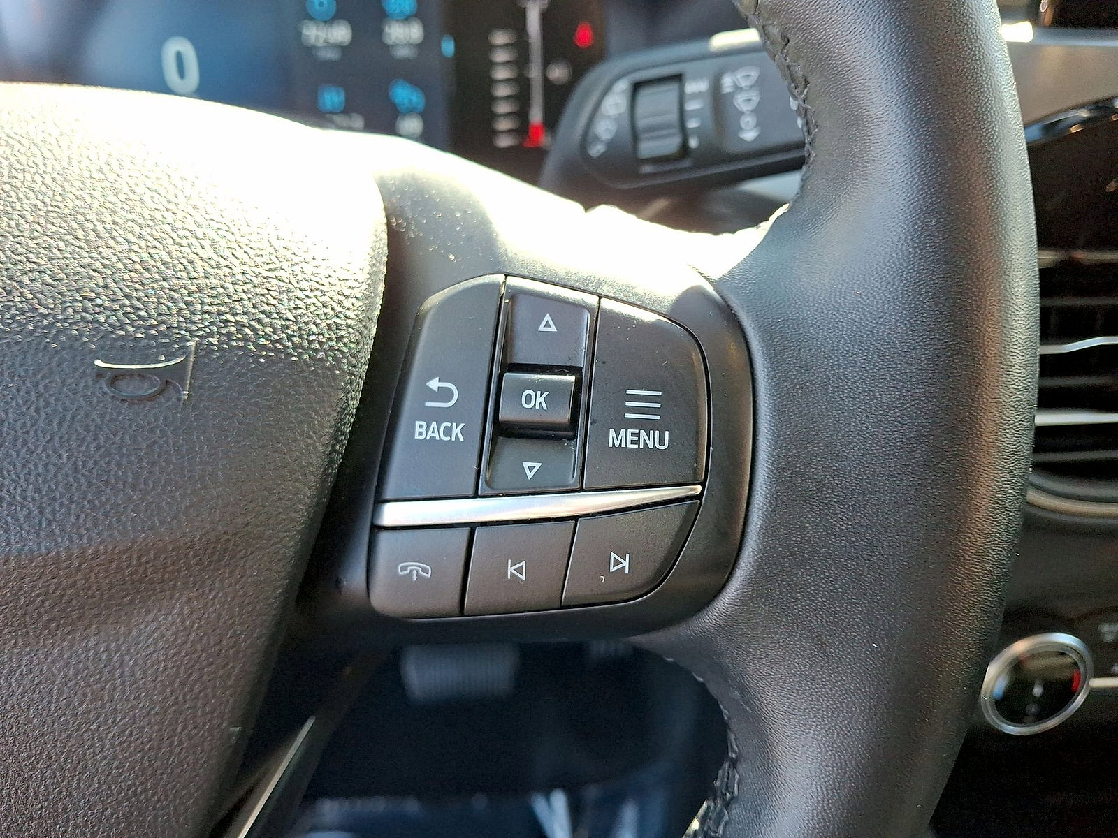 Used 2024 Ford Escape Active FWD image 18