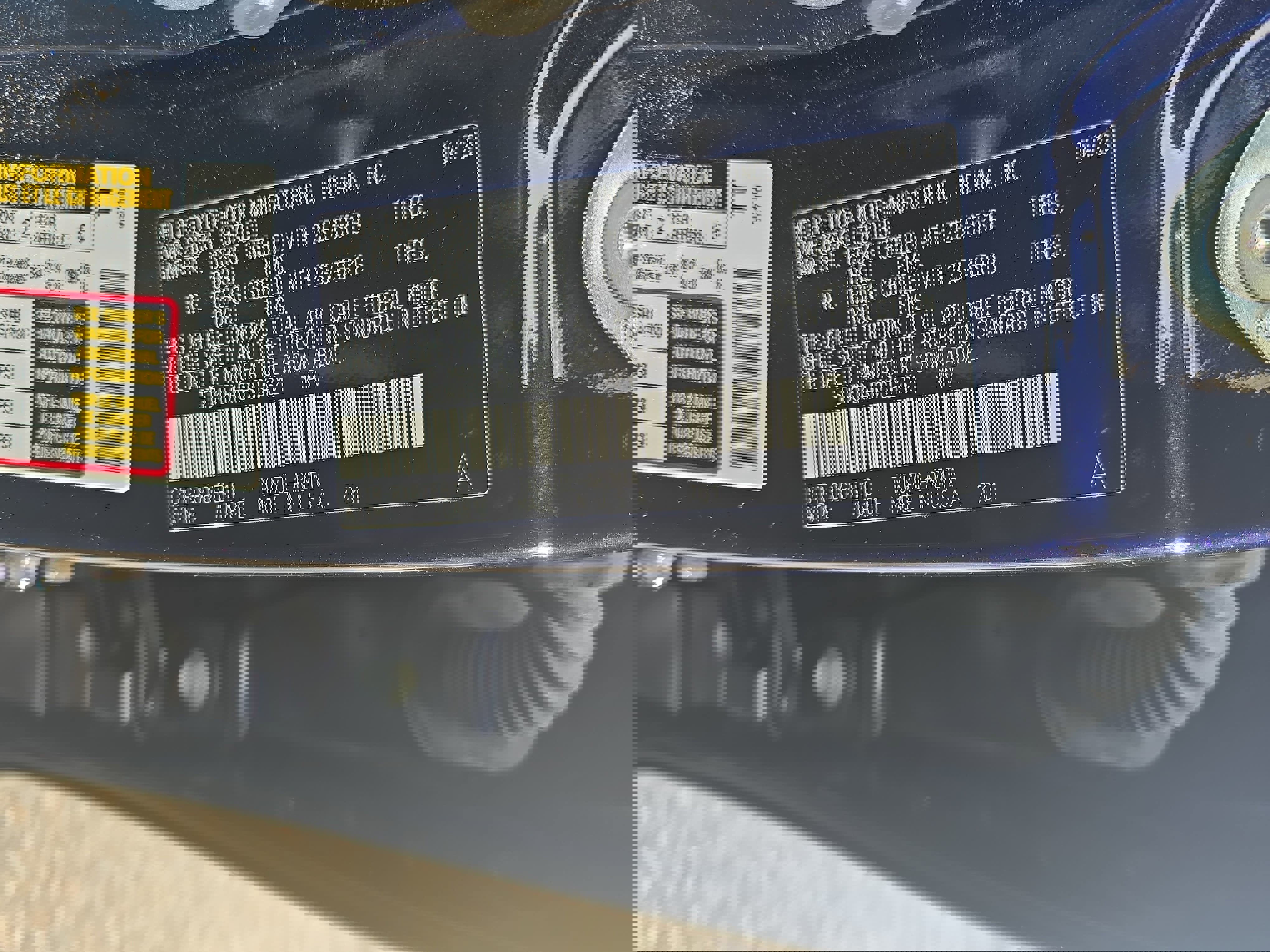 Used 2023 Toyota Highlander XLE image 35