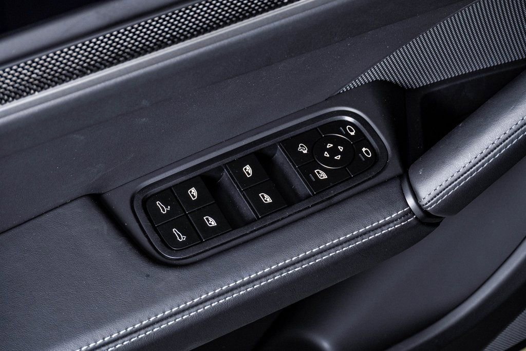 New 2026 Porsche Cayenne S image 26