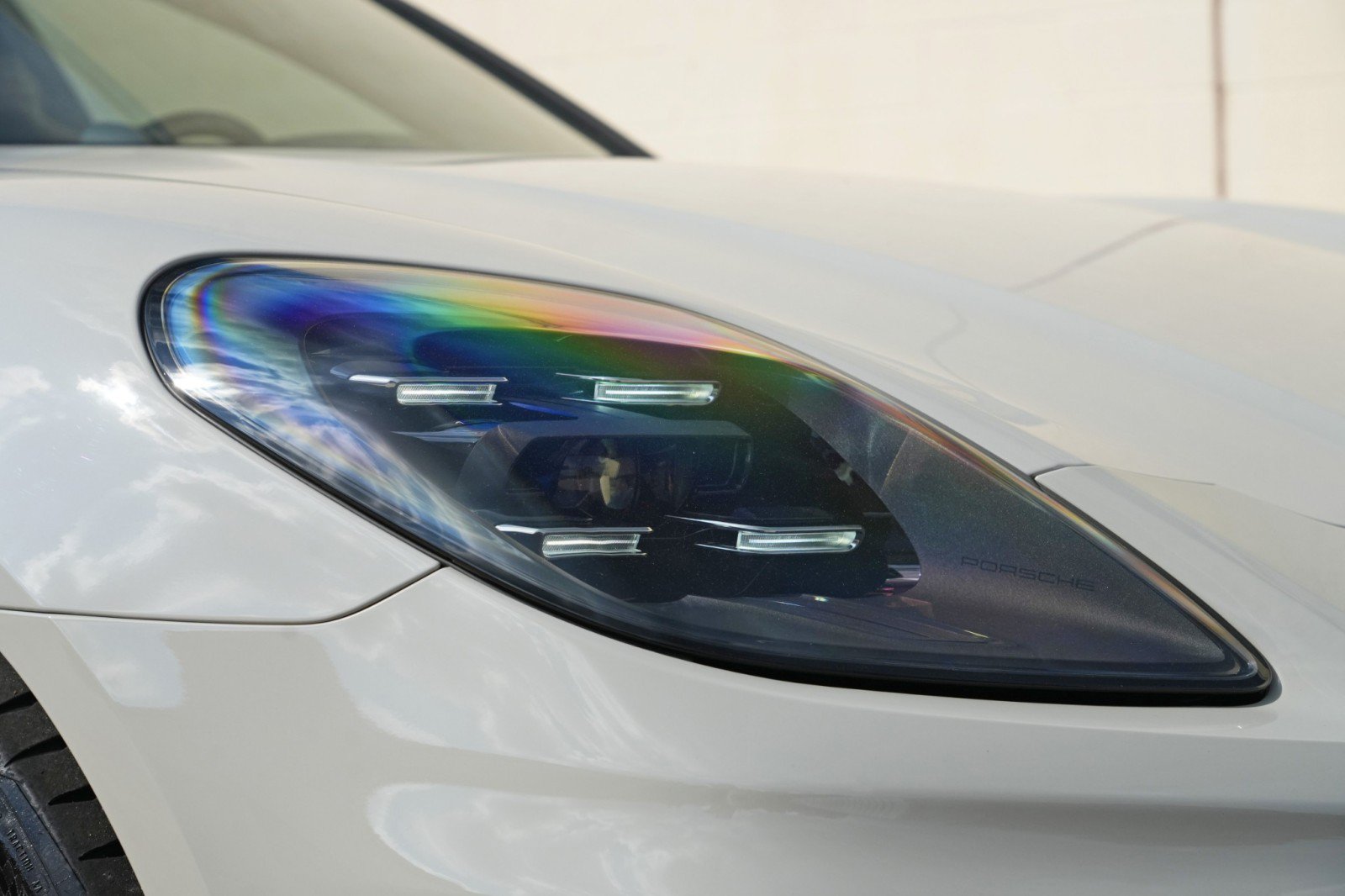 Used 2025 Porsche Panamera image 62