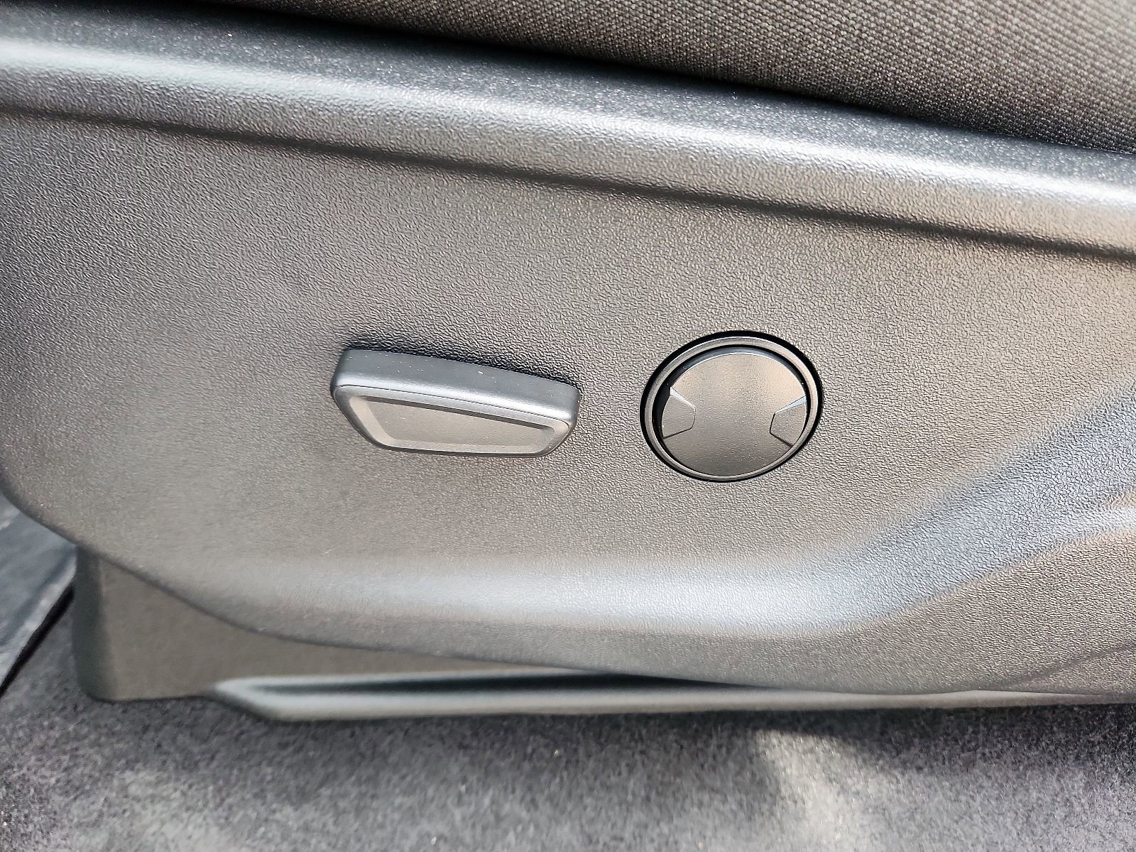 New 2025 Ford F150 XLT w/ Equipment Group 301A Standard image 10