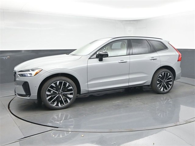 New 2026 Volvo XC60 B5 Ultra w/ Protection Package Premier image 4