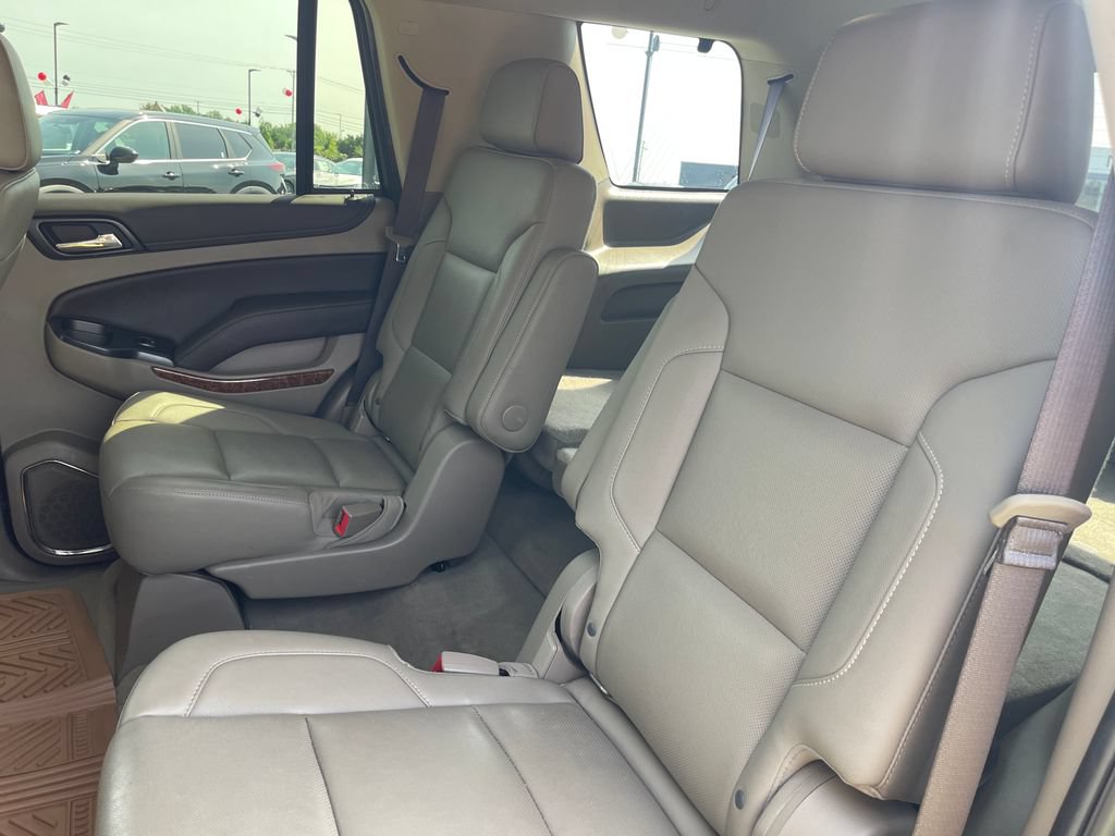 Used 2020 Chevrolet Tahoe Premier AWD/4WD image 14