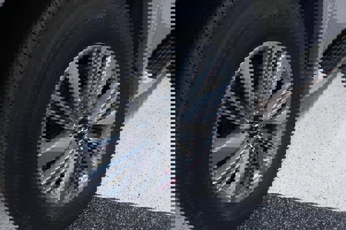 Used 2019 INFINITI QX80 Luxe w/ Proassist Package image 45