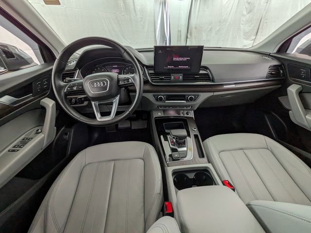 Used 2023 Audi Q5 2.0T Premium AWD/4WD image 10