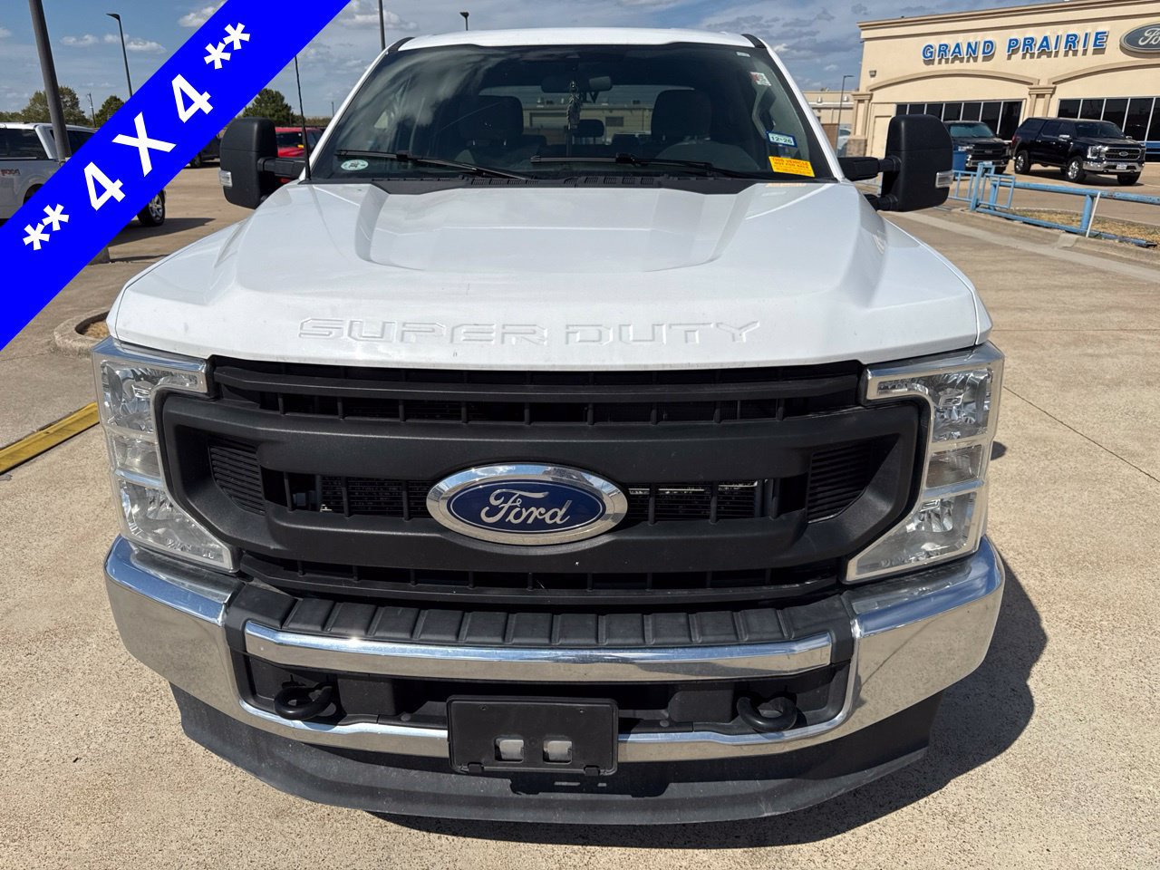 Used 2022 Ford F250 XL w/ Power Equipment Group AWD/4WD image 2