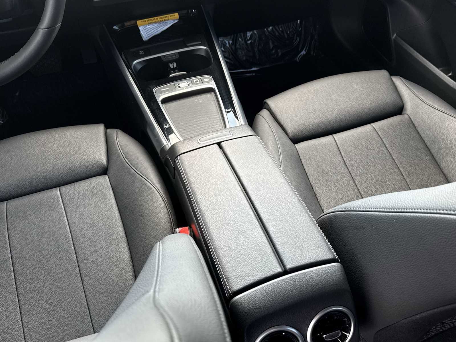 Used 2026 Mercedes-Benz GLB 250 4MATIC image 22