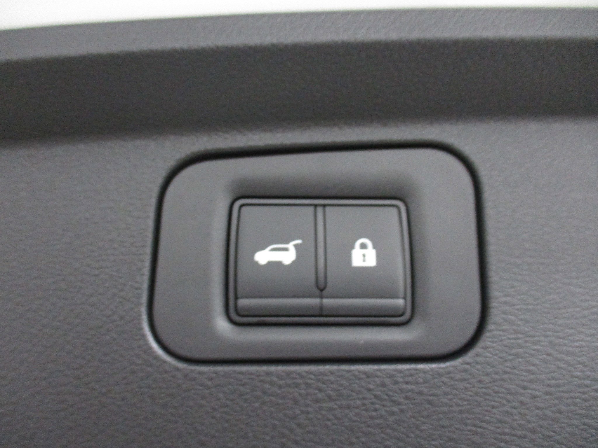 New 2026 Nissan Armada Platinum image 8