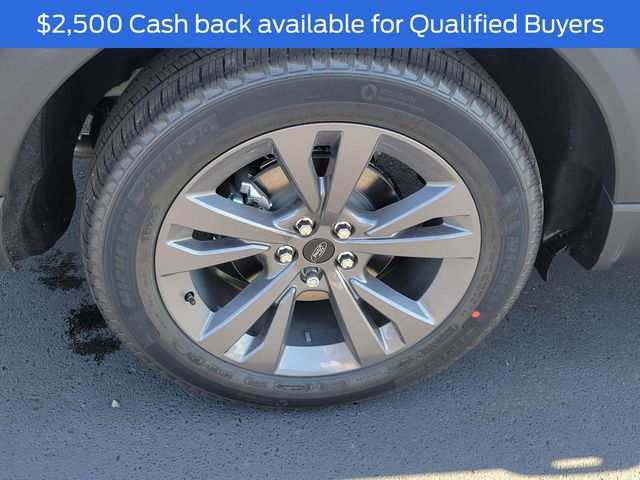 New 2025 Ford Explorer Active w/ Active Comfort Package image 6