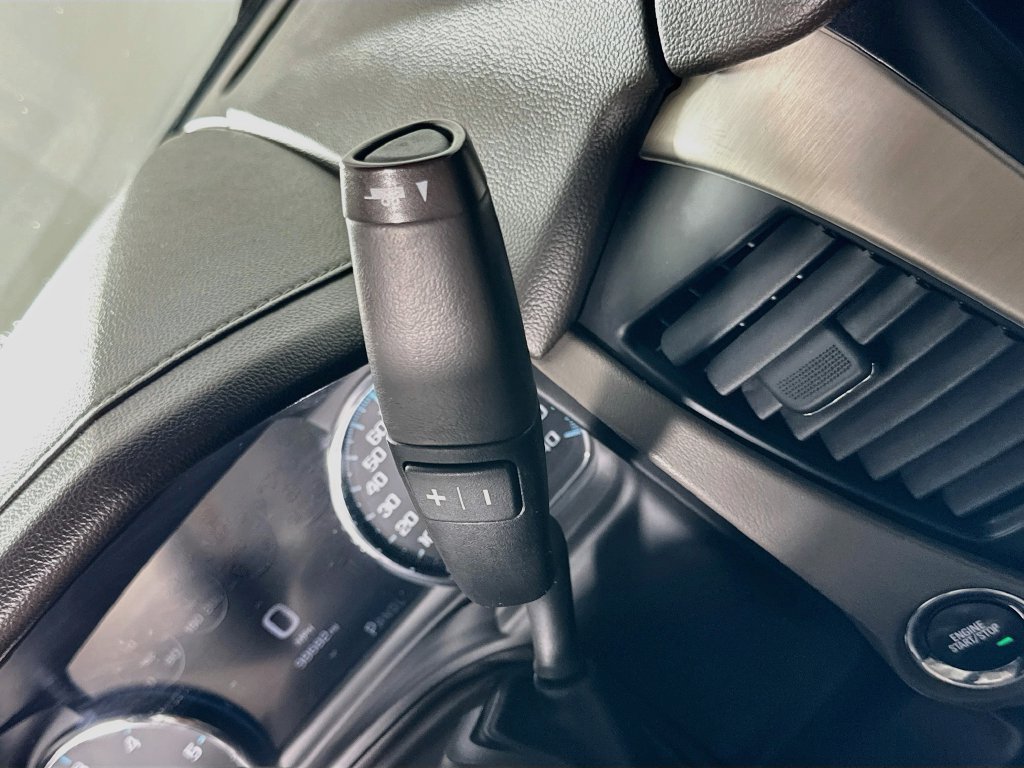 Used 2019 GMC Yukon Denali RWD image 16