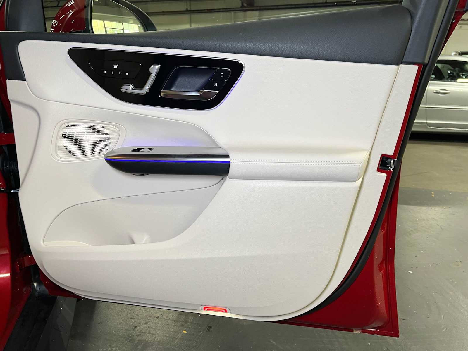New 2027 Mercedes-Benz GLC 300 4MATIC image 10