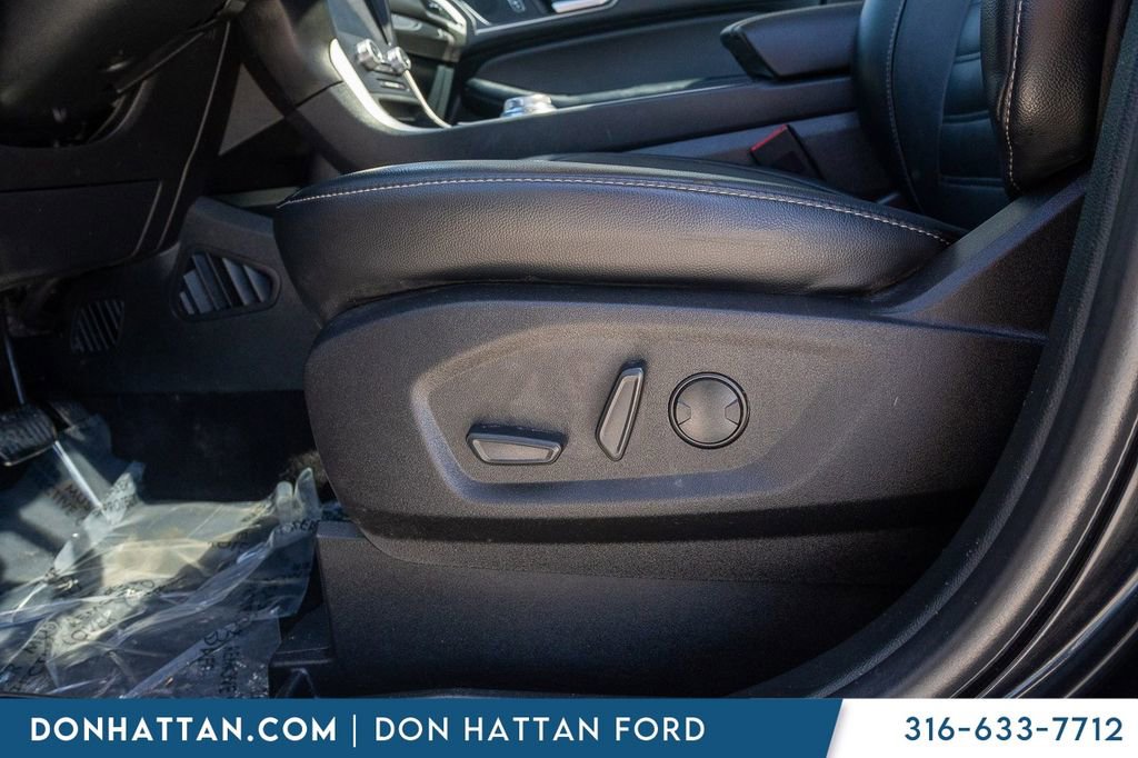 Used 2023 Ford Edge SEL w/ Convenience Package AWD/4WD image 17