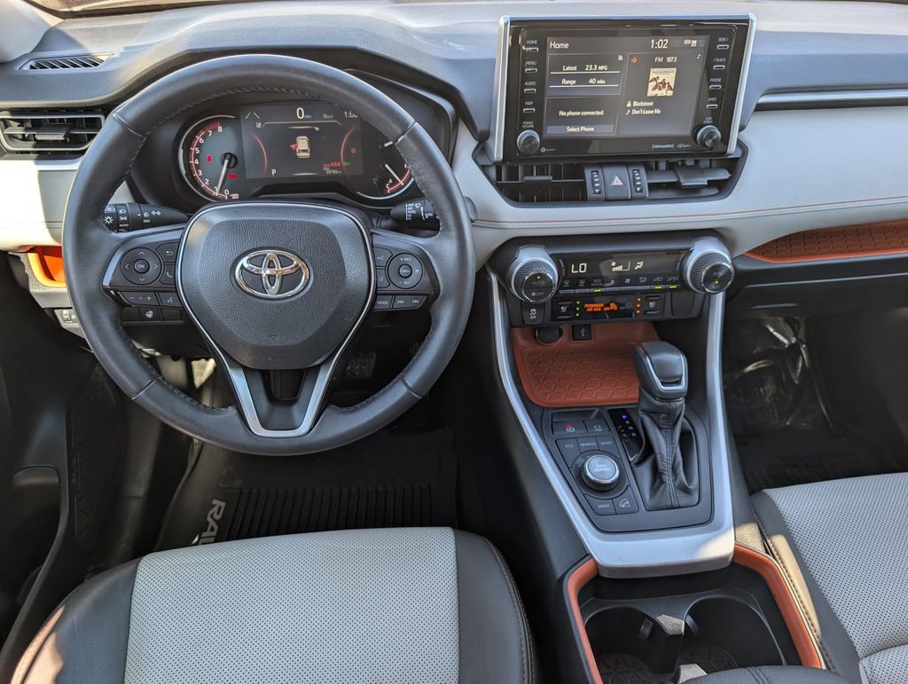 Used 2020 Toyota RAV4 Adventure image 18