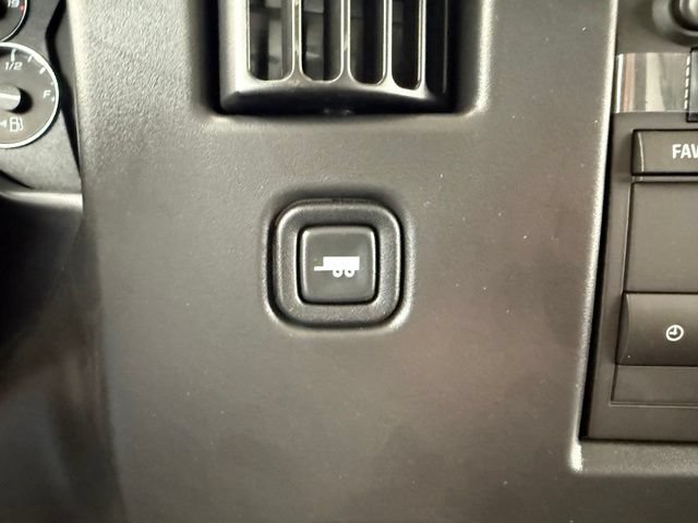 New 2026 Chevrolet Express 2500 w/ Driver Convenience Package RWD image 28