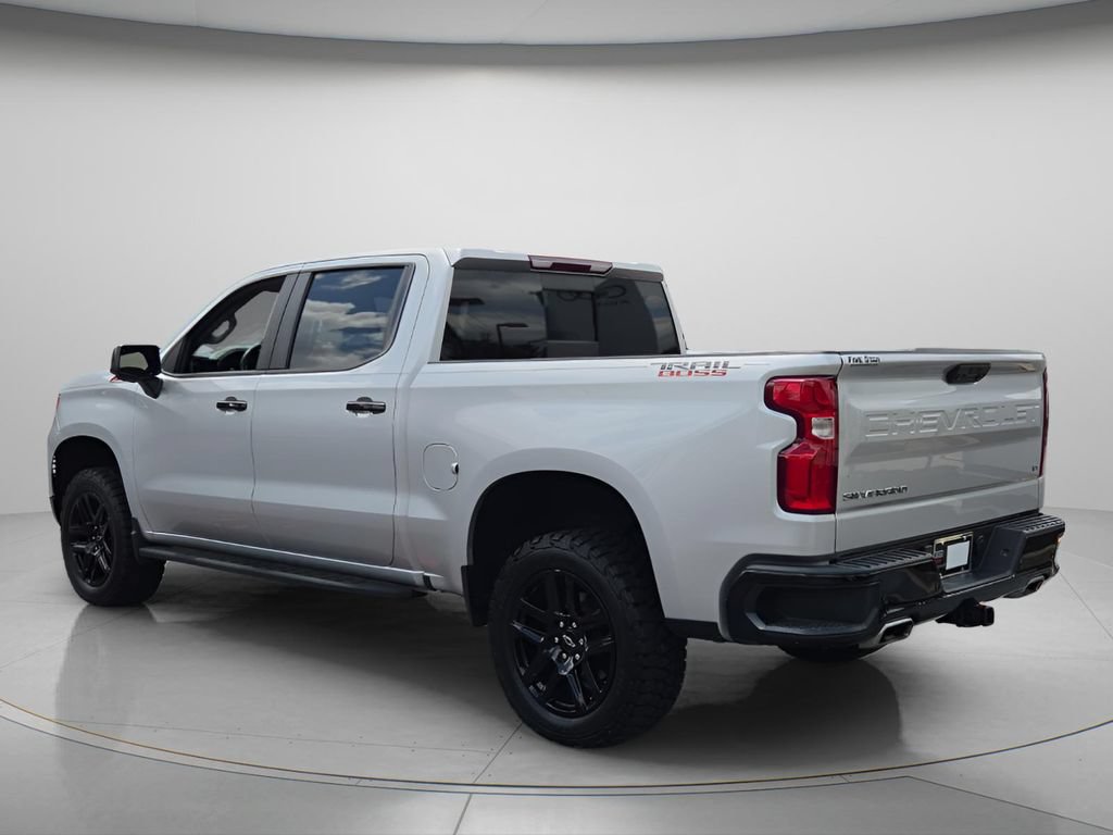 Used 2022 Chevrolet Silverado 1500 LT Trail Boss w/ LT Trail Boss Premium Package AWD/4WD image 6