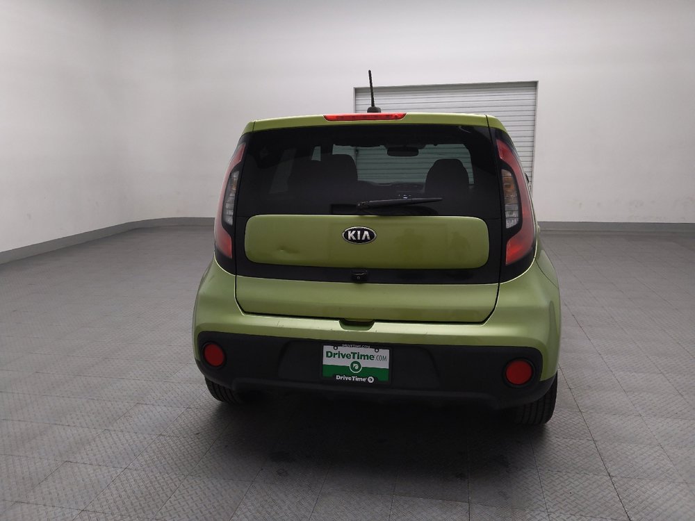 Used 2017 Kia Soul w/ Convenience Package FWD image 7