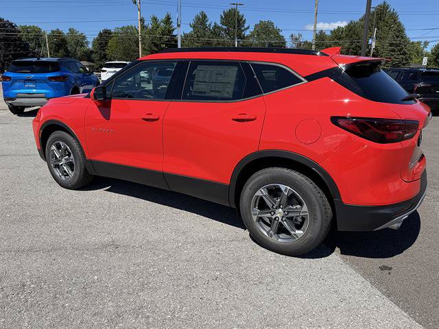 New 2026 Chevrolet Blazer LT w/ Convenience Package AWD/4WD image 3