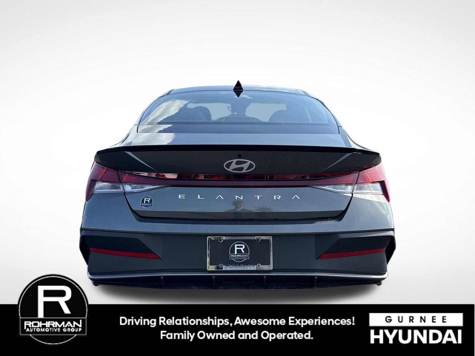 New 2026 Hyundai Elantra SEL Sport FWD image 9
