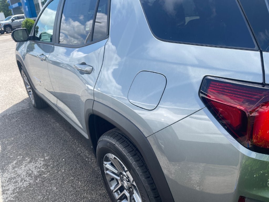 New 2026 GMC Terrain Elevation w/ Technology Package II FWD image 17
