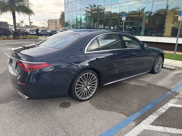 Used 2022 Mercedes-Benz S 580 4MATIC Sedan image 4
