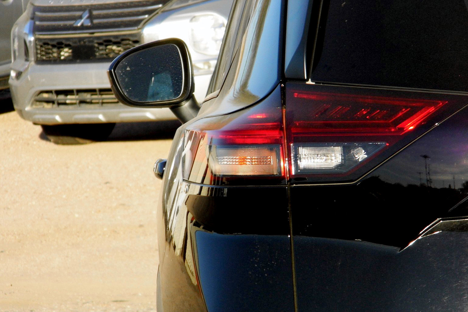 Used 2024 Nissan Rogue SV image 10