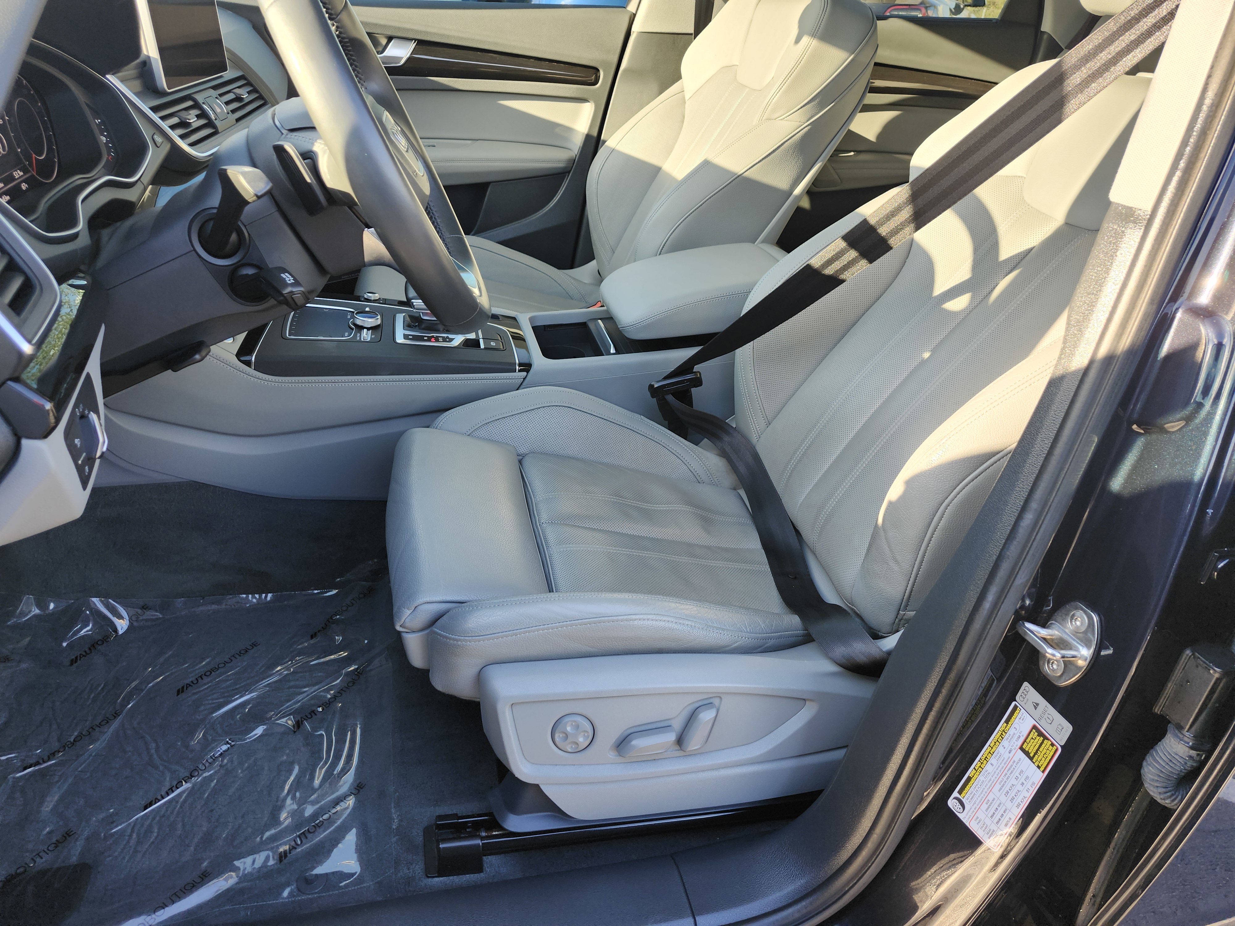 Used 2019 Audi Q5 2.0T Premium Plus w/ Premium Plus Package image 25