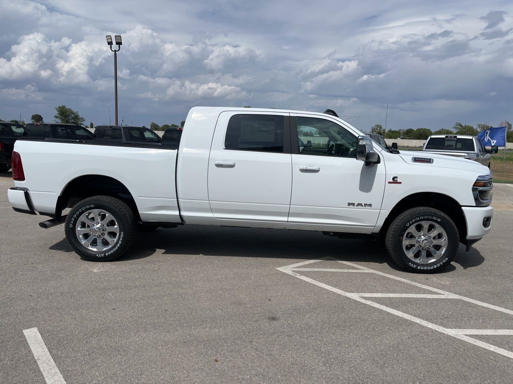 New 2026 RAM 2500 Laramie AWD/4WD image 6